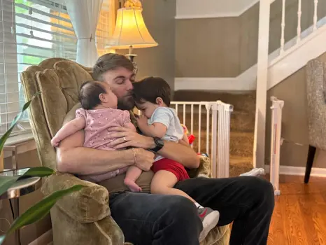 marine veteran wife detained breastfeeding